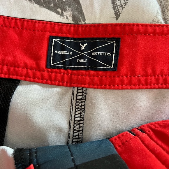 American Eagle board shorts - Picture 3 of 3